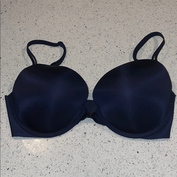 Victoria's Secret Other - Navy blue VS push up bra